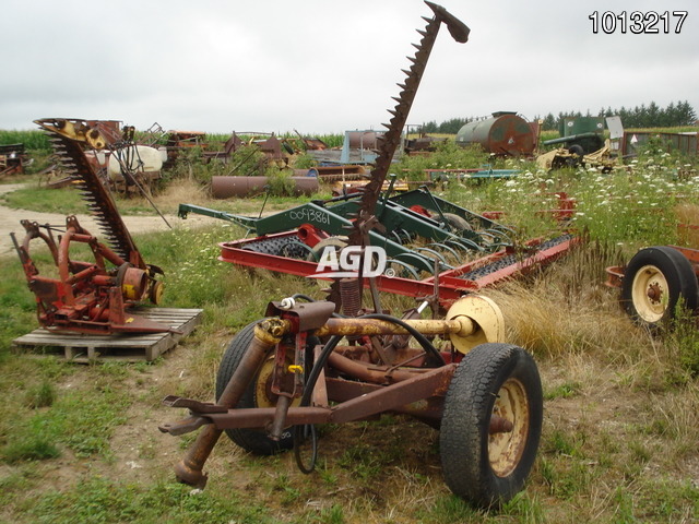 Harvesting Equipment  New Holland 45,46,47 Mower - Sickle Photo