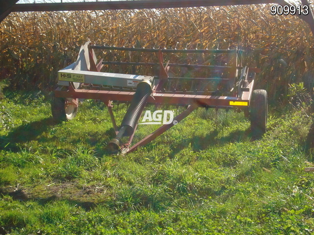 Hay/Forage/Livestock  H&S Tedder Photo