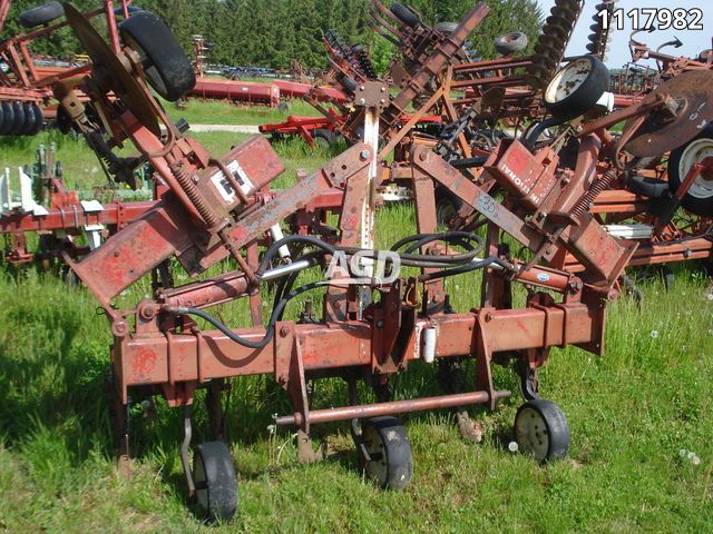 International Harvester 153 Row Crop Cultivator