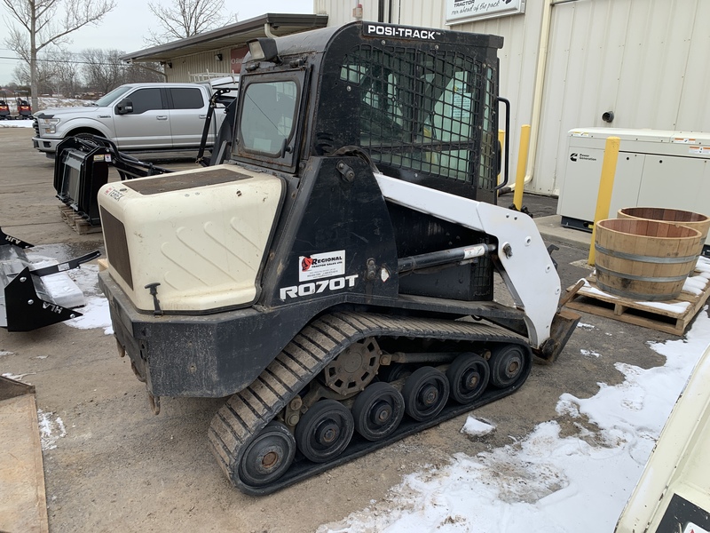 Landscape & Construction  We Finance All Types of Credit - 2015 TEREX ASV R070T COMPACT TRACK LOADER Photo