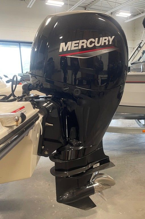 Boats  2020 SeaRay SPX 190 Outboard Bow Rider Photo