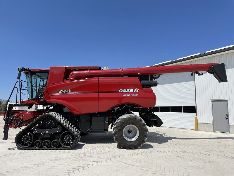 Agriculture  We Finance All Types of Credit! - 2021 CASE IH 9250 AXIAL FLOW COMBINE Photo