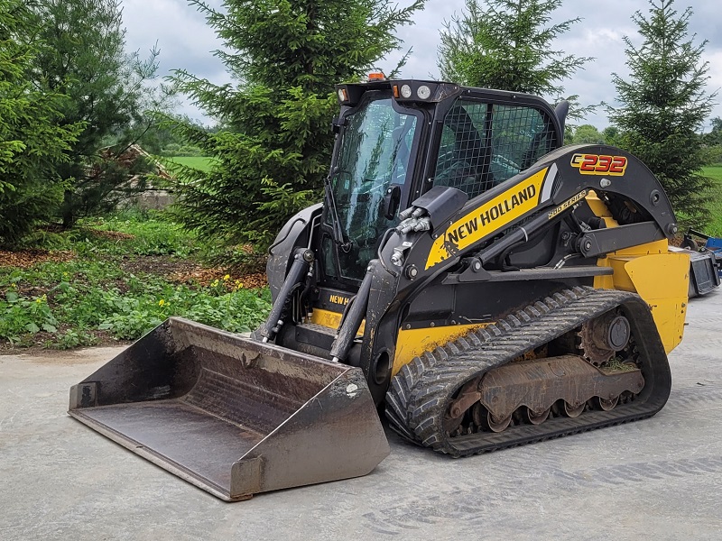 Landscape & Construction  We Finance All Types of Credit! - 2018 NEW HOLLAND C232 TRACK LOADER Photo