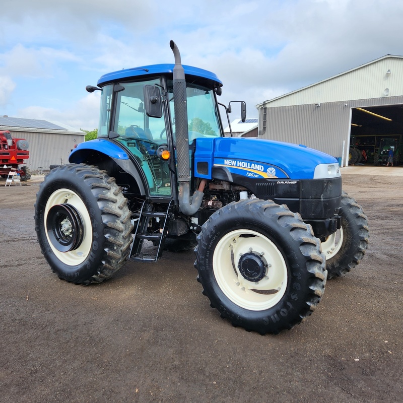 Agriculture  We Finance All Types of Credit! - 2014 New Holland TS6.140 Tractor Photo