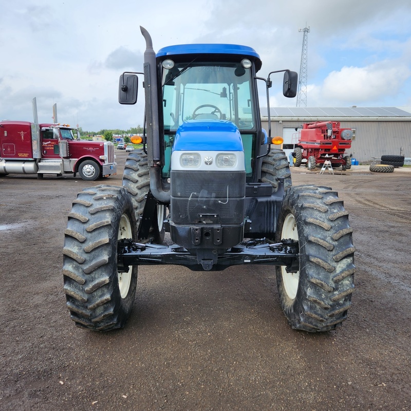 Agriculture  We Finance All Types of Credit! - 2014 New Holland TS6.140 Tractor Photo