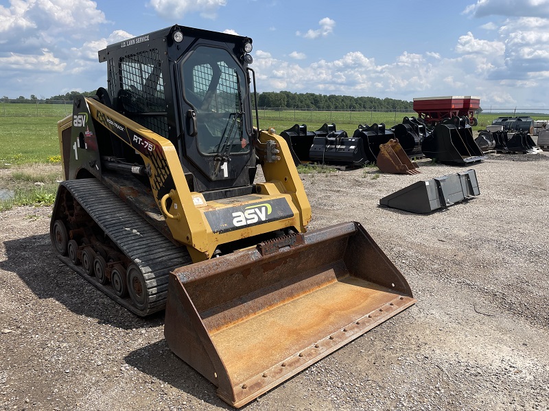 Landscape & Construction  We Finance All Types of Credit! - 2017 ASV RT75 COMPACT TRACK LOADER Photo