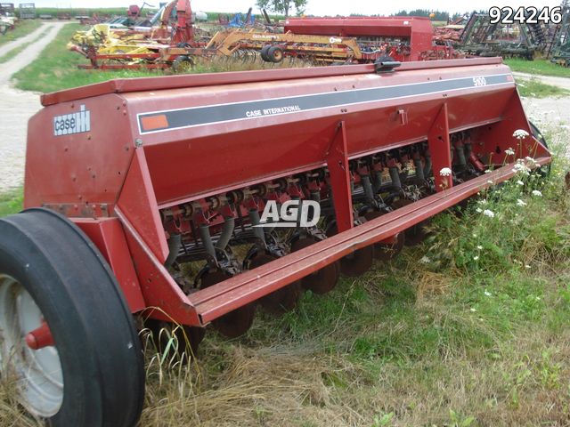 Planting  Case IH 5100 Drill Photo