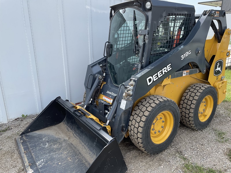 We Finance All Types of Credit! - 2022 JOHN DEERE 318G SKIDSTEER