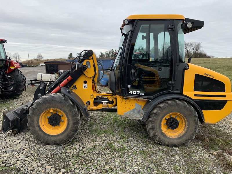 Landscape & Construction  We Finance All Types of Credit! - 2019 JCB 407 WHEEL LOADER Photo