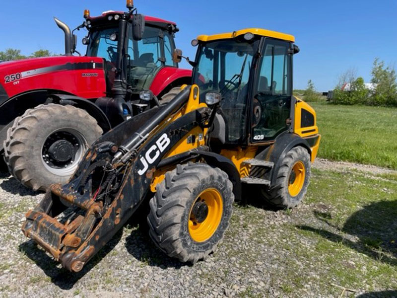 We Finance All Types of Credit! - 2017 JCB 409 WHEEL LOADER