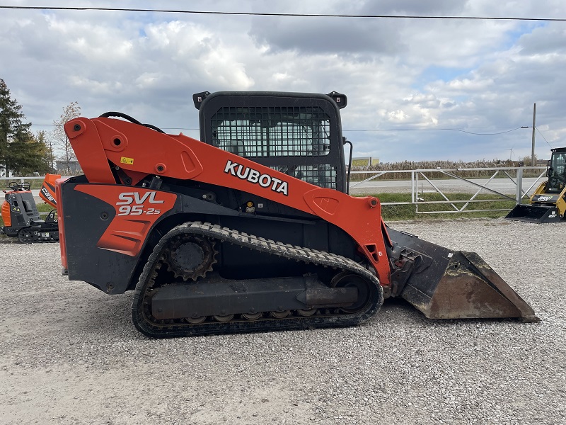 Landscape & Construction  We Finance All Types of Credit! - 2020 KUBOTA SVL95 COMPACT TRACK LOADER Photo