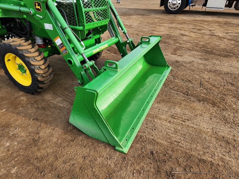 Agriculture  We Finance All Types of Credit! - John Deere 3039R Tractor Photo