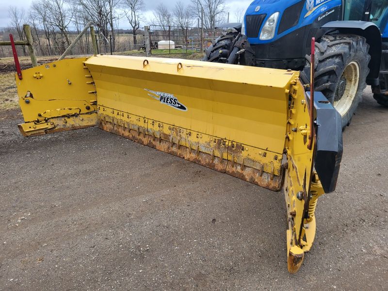 Agriculture  NEW HOLLAND T5.115 ELECTRO COMMAND TRACTOR Photo