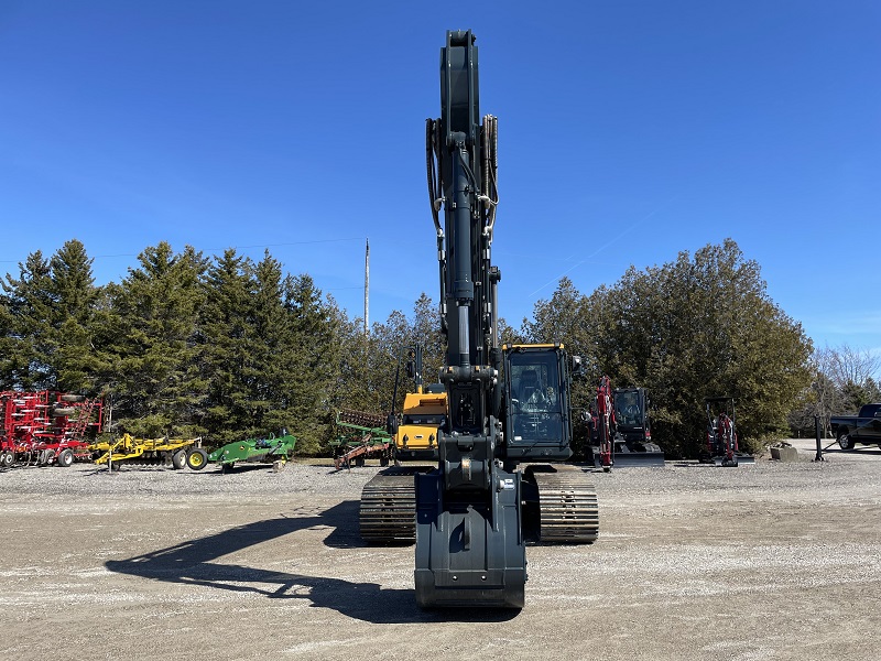 Landscape & Construction  2022 HYUNDAI HX260A L EXCAVATOR - We Finance All Types of Credit! Photo