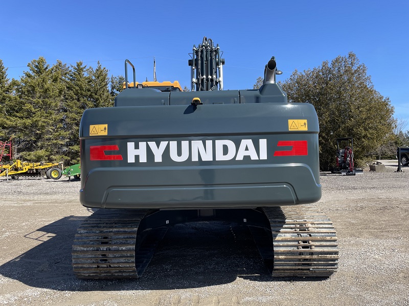 Landscape & Construction  2022 HYUNDAI HX260A L EXCAVATOR - We Finance All Types of Credit! Photo