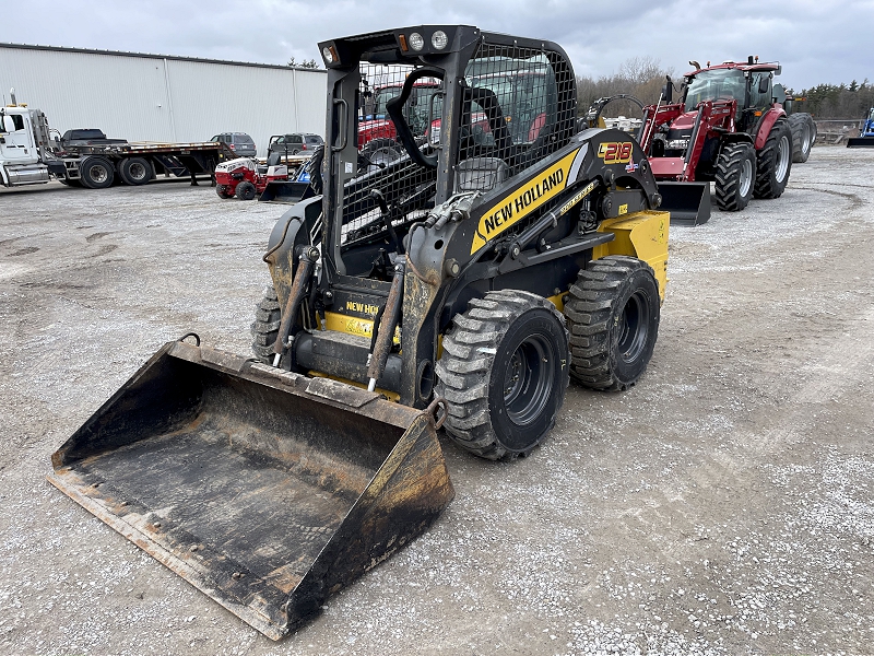 Landscape & Construction  We Finance All Types of Credit! - 2019 NEW HOLLAND L218-T4B SKID STEER LOADER Photo