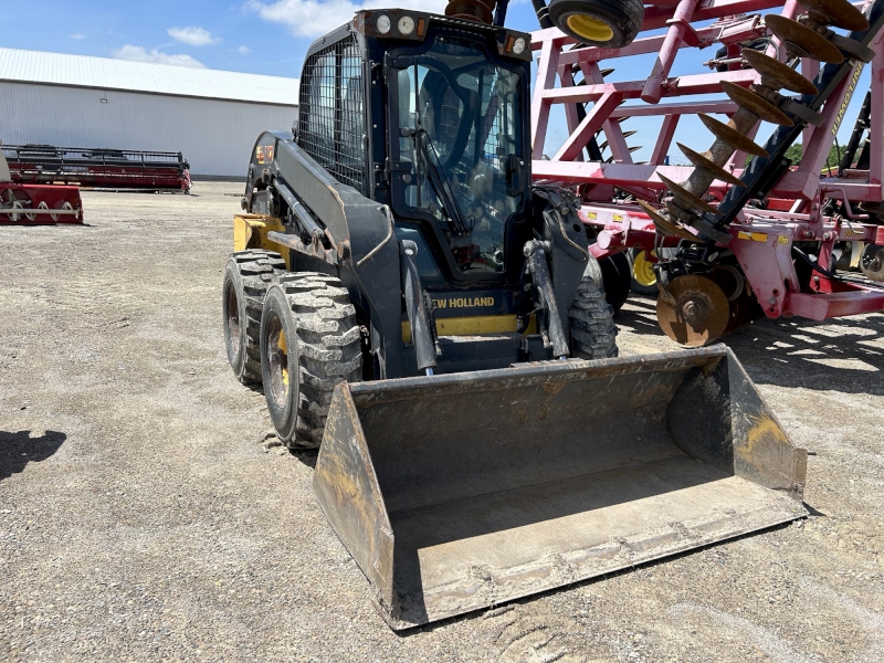 Landscape & Construction  We Finance All Types of Credit! - 2019 NEW HOLLAND L220 SKID STEER LOADER Photo