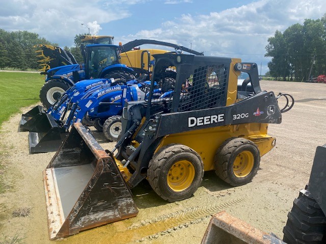 We Finance All Types of Credit! - 2018 JOHN DEERE 320G SKID STEER LOADER