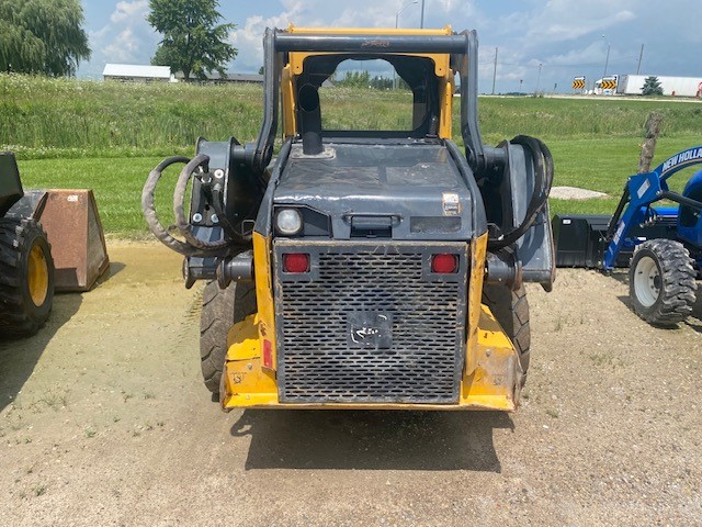 Landscape & Construction  We Finance All Types of Credit! - 2018 JOHN DEERE 320G SKID STEER LOADER Photo