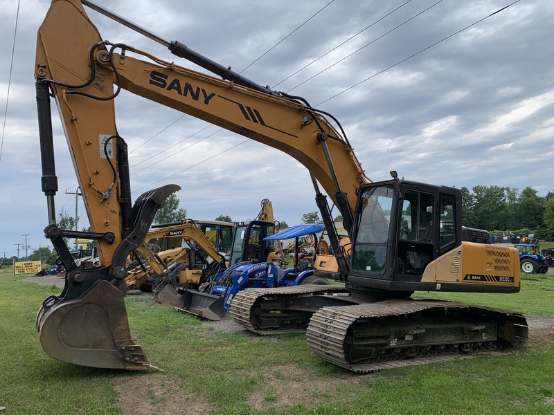 We Finance All Types of Credit! - 2013 SANY SY235C LC EXCAVATOR