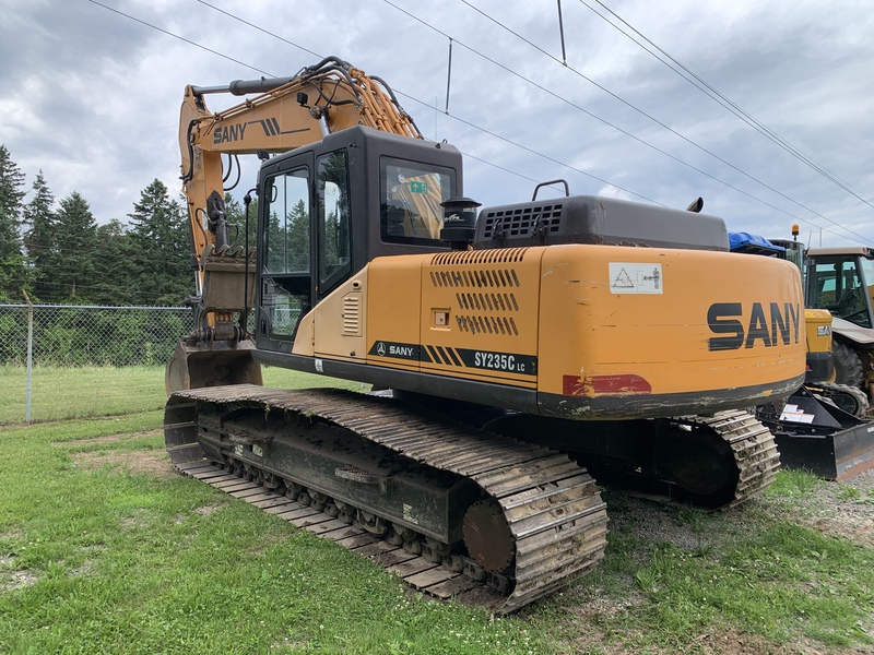 Landscape & Construction  We Finance All Types of Credit! - 2013 SANY SY235C LC EXCAVATOR Photo