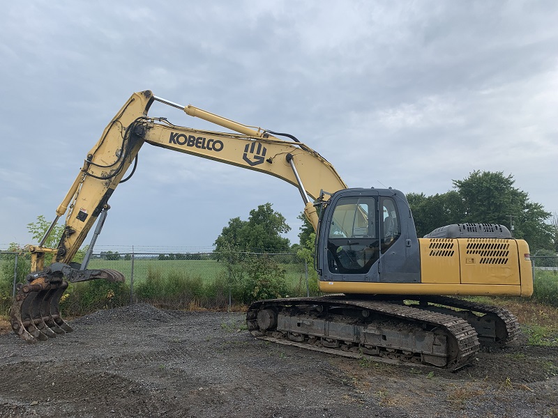 Landscape & Construction  We Finance All Types of Credit! - 2008 KOBELCO SK210 EXCAVATOR Photo