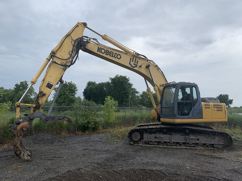 Landscape & Construction  We Finance All Types of Credit! - 2008 KOBELCO SK210 EXCAVATOR Photo