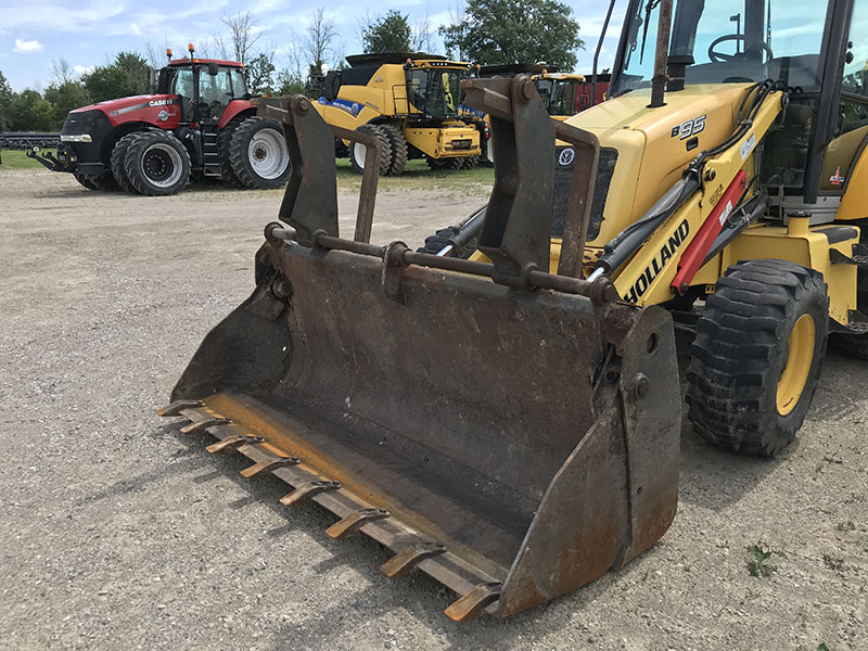 Landscape & Construction  We Finance All Types of Credit! - 2008 NEW HOLLAND B95 TRACTOR LOADER BACKHOE Photo