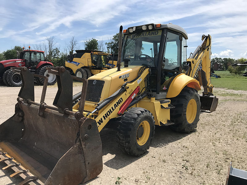 Landscape & Construction  We Finance All Types of Credit! - 2008 NEW HOLLAND B95 TRACTOR LOADER BACKHOE Photo