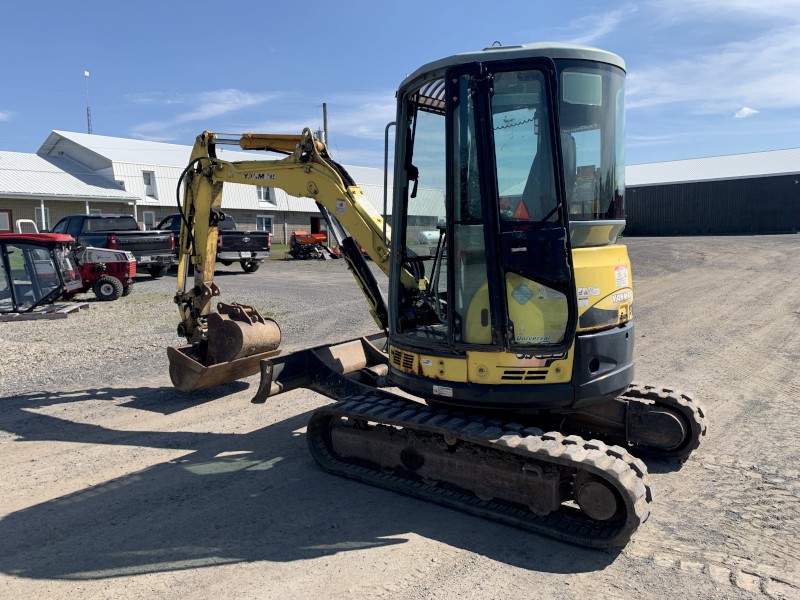 Landscape & Construction  We Finance All Types of Credit! - 2008 YANMAR VIO35-5B MINI EXCAVATOR Photo