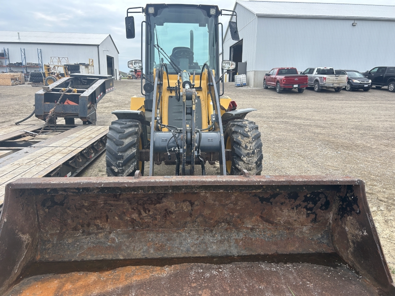 Landscape & Construction  2018 JOHN DEERE 324K HIGHLIFT WHEEL LOADER - We Finance All Types of Credit! Photo