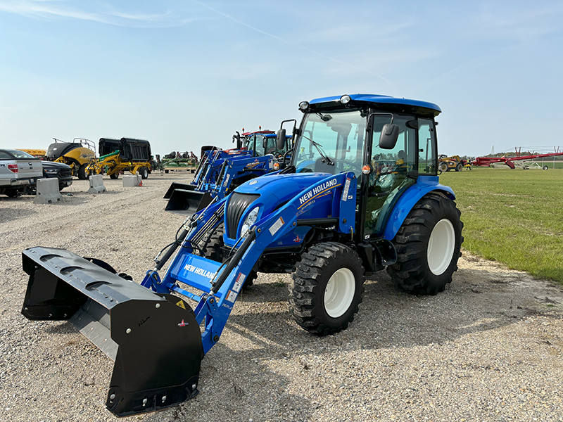 Agriculture  2019 NEW HOLLAND BOOMER 55 T4B TRACTOR WITH CAB AND LOADER - We Finance All Types of Credit! Photo