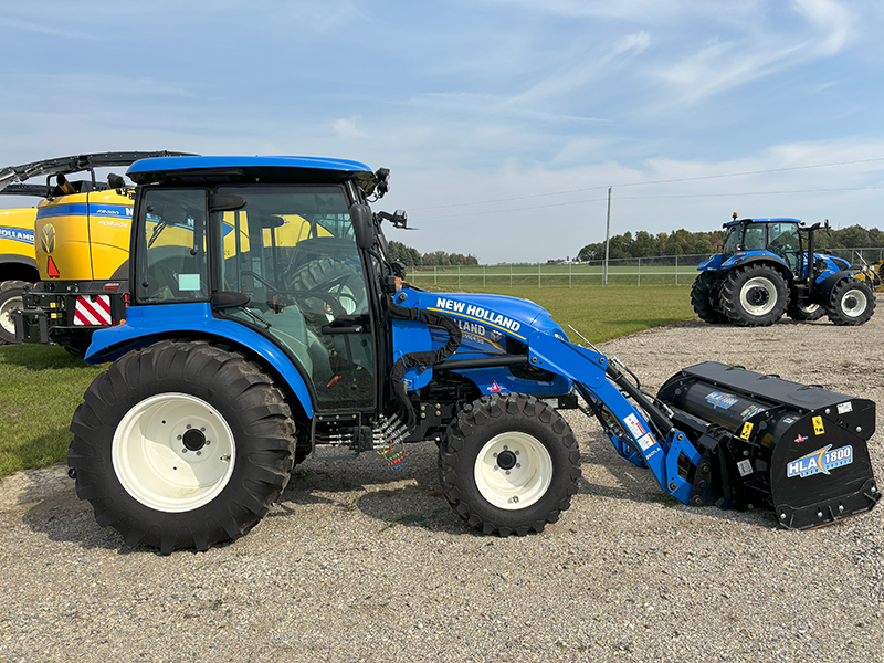 Agriculture  2019 NEW HOLLAND BOOMER 55 T4B TRACTOR WITH CAB AND LOADER - We Finance All Types of Credit! Photo