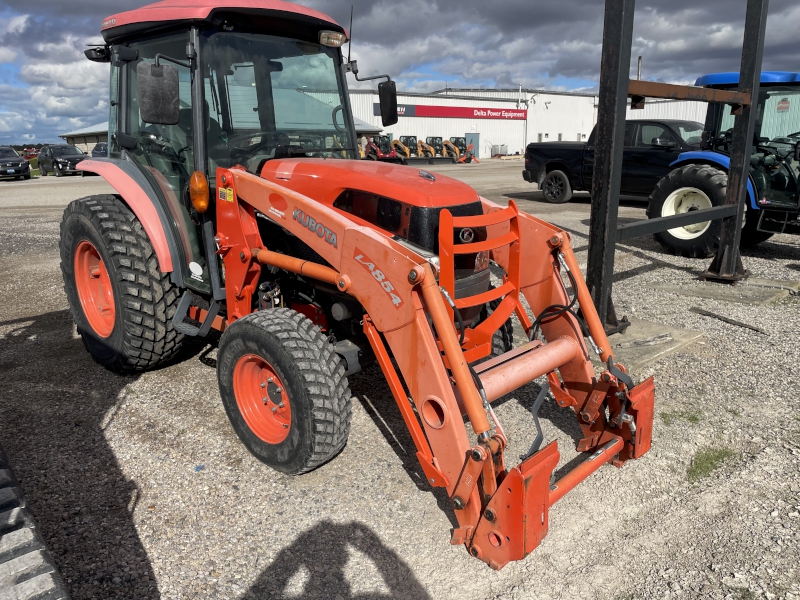 2012 KUBOTA L5740 TRACTOR - We Finance All Types of Credit!