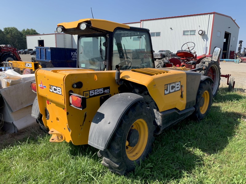 Landscape & Construction  2017 JCB 525-60 TELEHANDLER - We Finance All Types of Credit! Photo