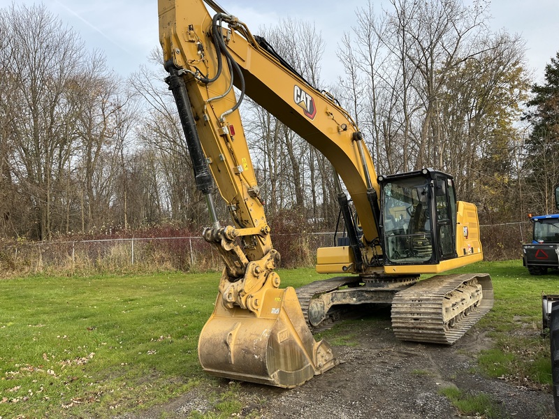 2023 Catapillar 323 Excavator - We Finance All Types of Credit!