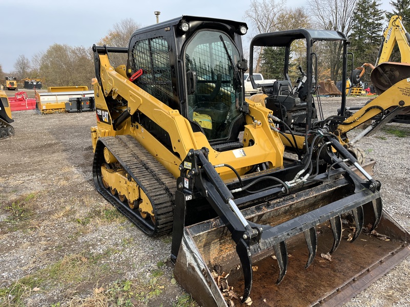 Landscape & Construction  2019 Caterpillar 259D Compact Track Loader - We Finance All Types of Credit! Photo