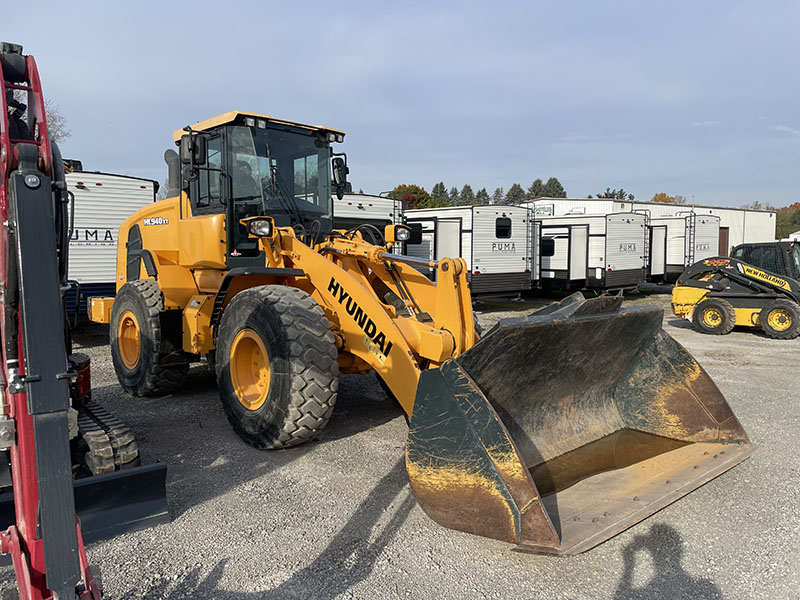 Landscape & Construction  2019 HYUNDAI HL940XT WHEEL LOADER - We Finance All Types of Credit! Photo