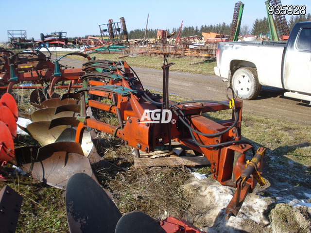 Tillage - Plows  Kverneland Plow Photo