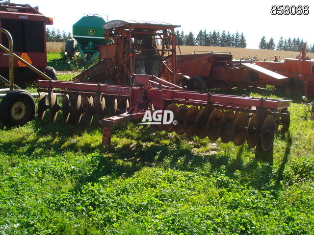 Tillage - Discs  Massey Ferguson Disc Photo