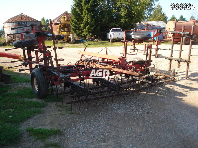 Tillage - Cultivators  Vicon FC1500T Cultivator Photo