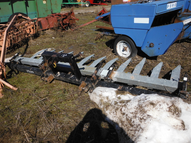 Miscellaneous  AM Machinery Tine Weeder Dethatcher Photo