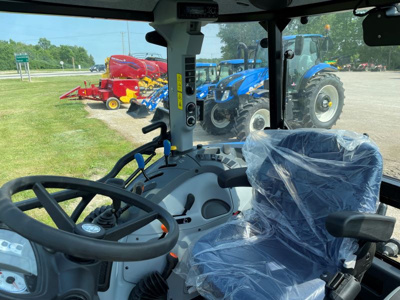 2023 NEW HOLLAND POWERSTAR 110 TRACTOR WITH LOADER