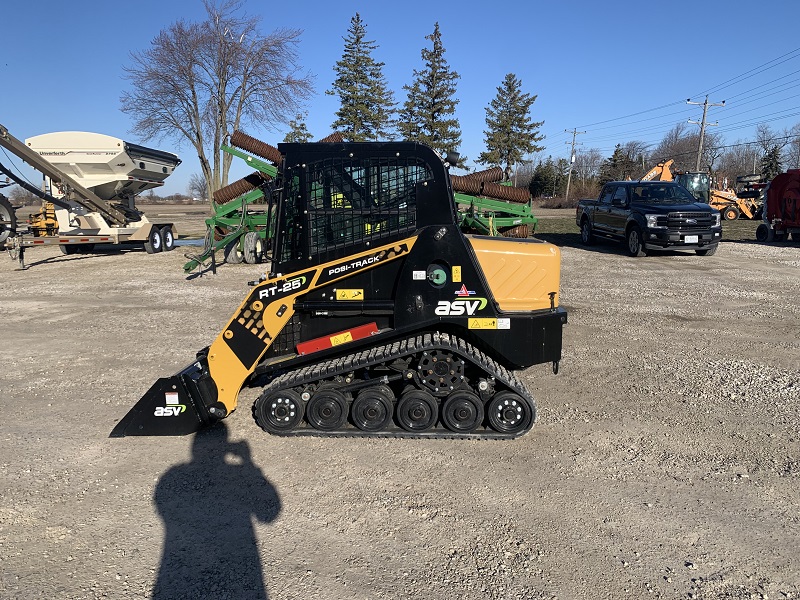 2023 RT-25 COMPACT TRACK LOADER