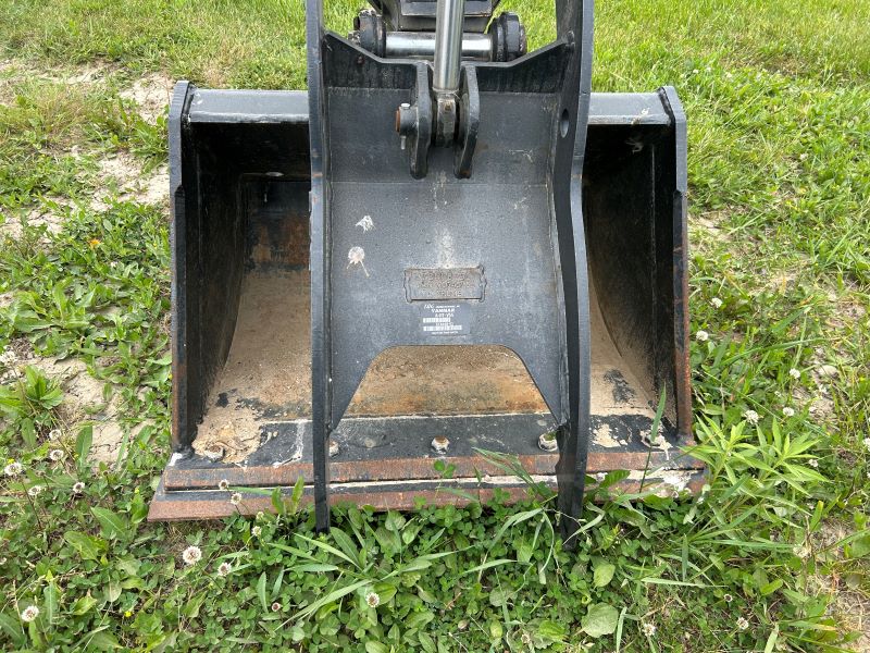 2022 H&H MANUFACTURING 36 INCH DITCHING BUCKET