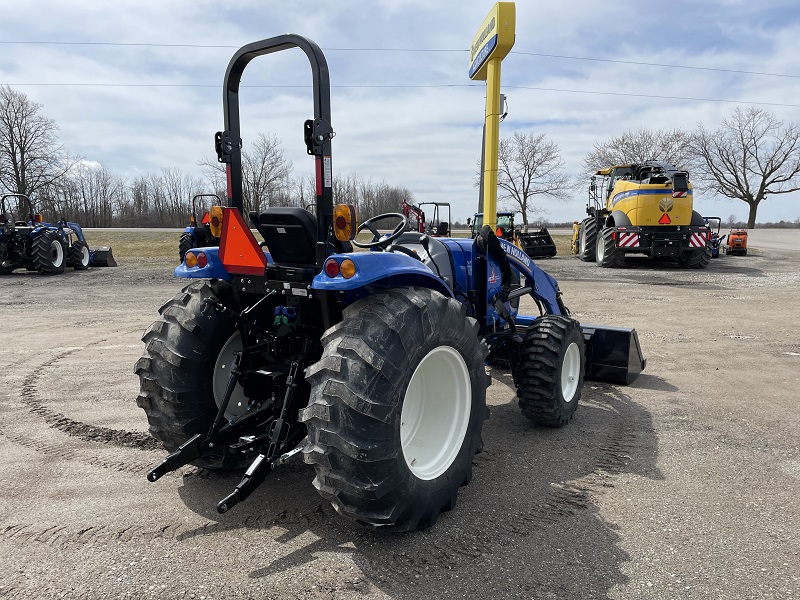 2023 NEW HOLLAND BOOMER 50 TRACTOR WITH LOADER