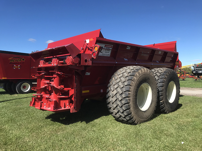 2022 MEYER MANUFACTURING SXIC720T INDUSTRIAL SERIES AUGER MANURE SPREADER