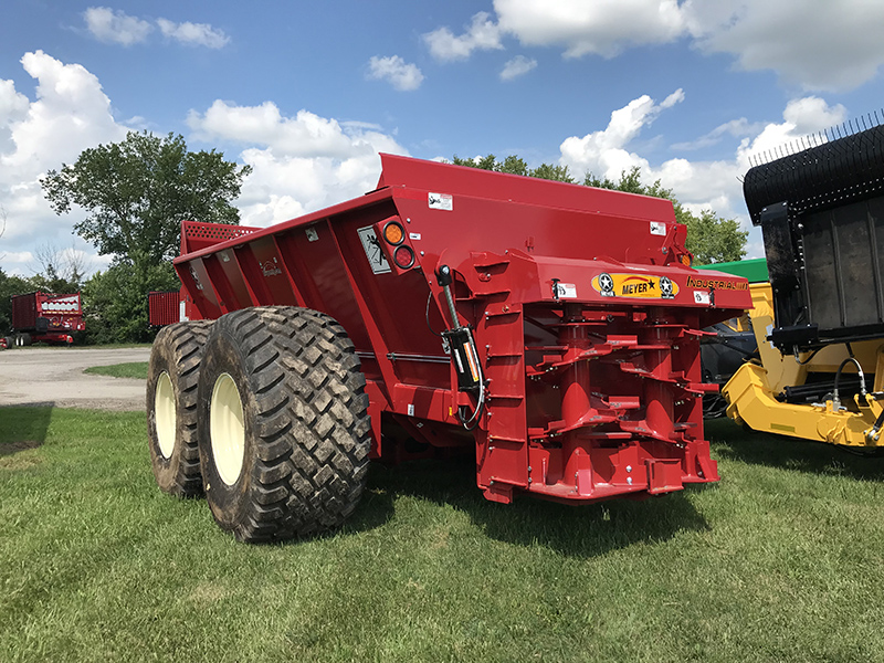 2022 MEYER MANUFACTURING SXIC720T INDUSTRIAL SERIES AUGER MANURE SPREADER