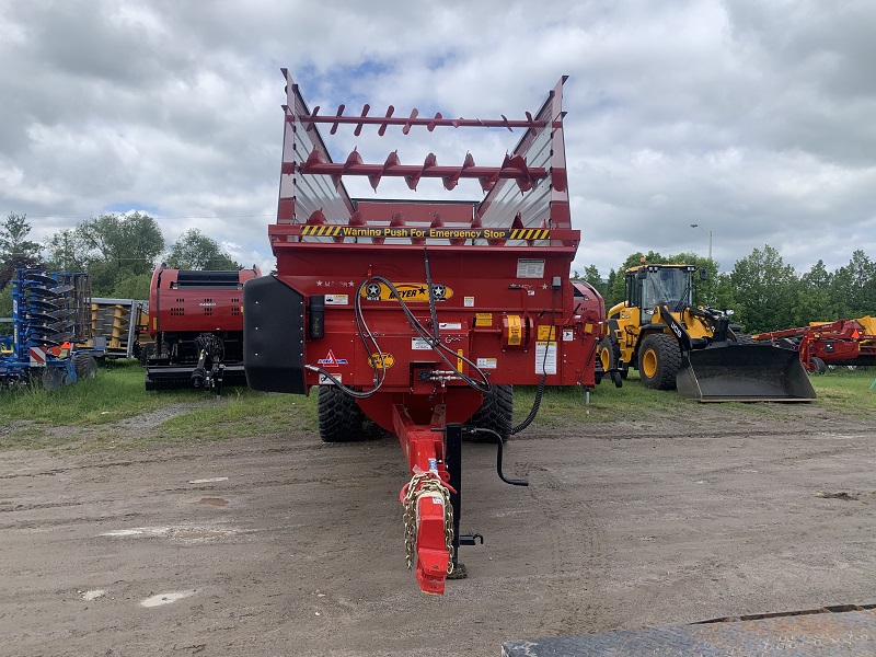 2023 MEYER MANUFACTURING RT222 FRONT & REAR UNLOAD FORAGE BOX