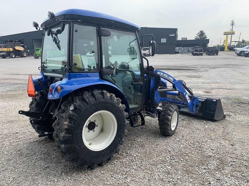 2023 NEW HOLLAND BOOMER 40 TRACTOR WITH LOADER